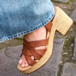 b.o.c Sandals|Women's , Melodie Sandal Tan