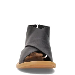 Born Sandals|Women's , Iwa Sandal Black Natural