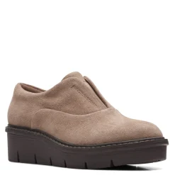 Clarks Wedges|Women's , Airabell Sky Slip-On Pebble Suede