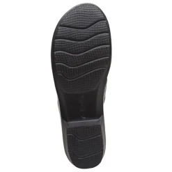 Clarks Loafers|Women's , Angie Poppy Slip-On Black