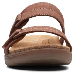 Clarks Sandals|Women's , April Dusk Sandal Dark Tan