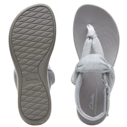 Clarks Wedges|Women's , Arla Nicole Sandal Grey Light