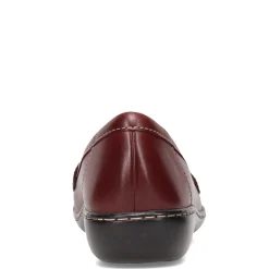 Clarks Loafers|Women's , Ashland Bubble Loafer Burgundy
