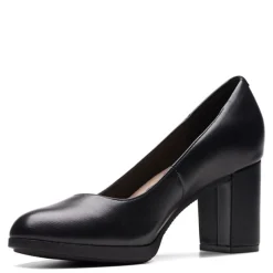 Clarks Pumps & Heels|Women's , Bayla Skip Pump Black