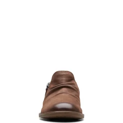 Clarks Boots|Women's , Camzin Pace Shootie Taupe
