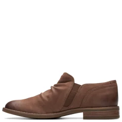 Clarks Boots|Women's , Camzin Pace Shootie Taupe