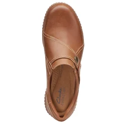 Clarks Loafers|Women's , Caroline Pearl Slip-On Dark Tan
