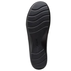 Clarks Loafers|Women's , Cora Poppy Slip-On Black Smooth