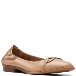 Clarks Flats|Women's , Lyrical Rhyme Flat Beige