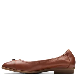 Clarks Flats|Women's , Lyrical Sky Flat Tan