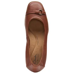 Clarks Flats|Women's , Lyrical Sky Flat Tan