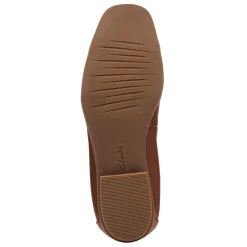 Clarks Flats|Women's , Lyrical Sky Flat Tan