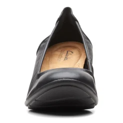 Clarks Pumps & Heels|Women's , Nelley Pearl Pump Black Leather