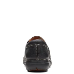 Clarks Loafers|Women's , Un Loop Ave Slip-On Black