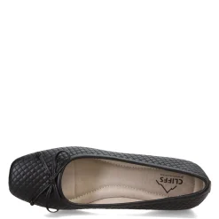 Cliffs by White Mountain Slip-On Shoes|Women's , Bessy Flat Black