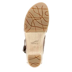 Dansko Clogs & Mules|Women's , Lucia Clog Tan