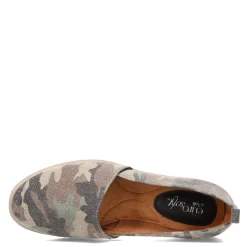 Eurosoft by Sofft Slip-On Shoes|Women's , Robyn Slip-On Camo