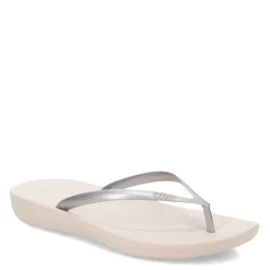 FitFlop Sandals|Women's , iQushion Flip-Flop Silver