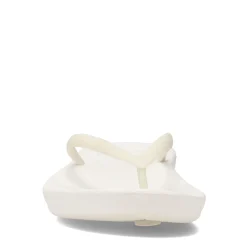 FitFlop Sandals|Women's , iQushion Flip-Flop Urban White