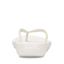 FitFlop Sandals|Women's , iQushion Flip-Flop Urban White