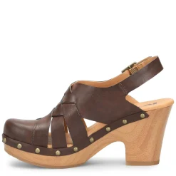 Korks Clogs & Mules|Women's , Wynne Clog Brown