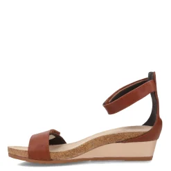 Naot Sandals|Women's , Mermaid Sandal Chestnut