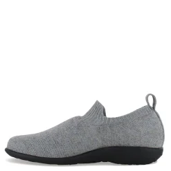 Naot Slip-On Shoes|Women's , Nuku Slip-On Gray/Black