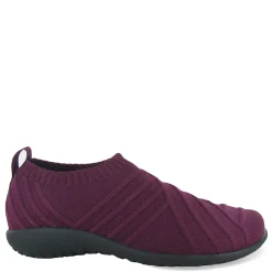 Naot Sneakers & Athletic|Women's , Okahu Slip-On Rasberry