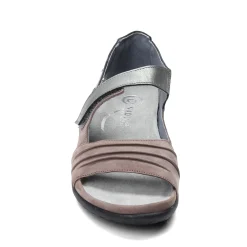 Naot Sandals|Women's , Papaki Sandal Shitake Nubuck/Sterling