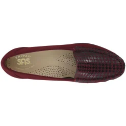 SAS Slip-On Shoes|Women's , Simplify Loafer Red Tetris