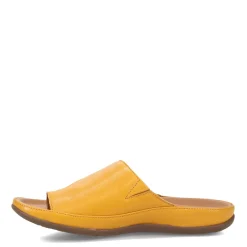 Strive Sandals|Women's , Capri 2 Sandal Honey