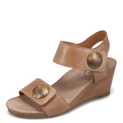 Taos Sandals|Women's , Carousel 3 Sandal Tan