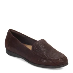 Trotters Slip-On Shoes|Women's , Deanna Loafer Dark Brown